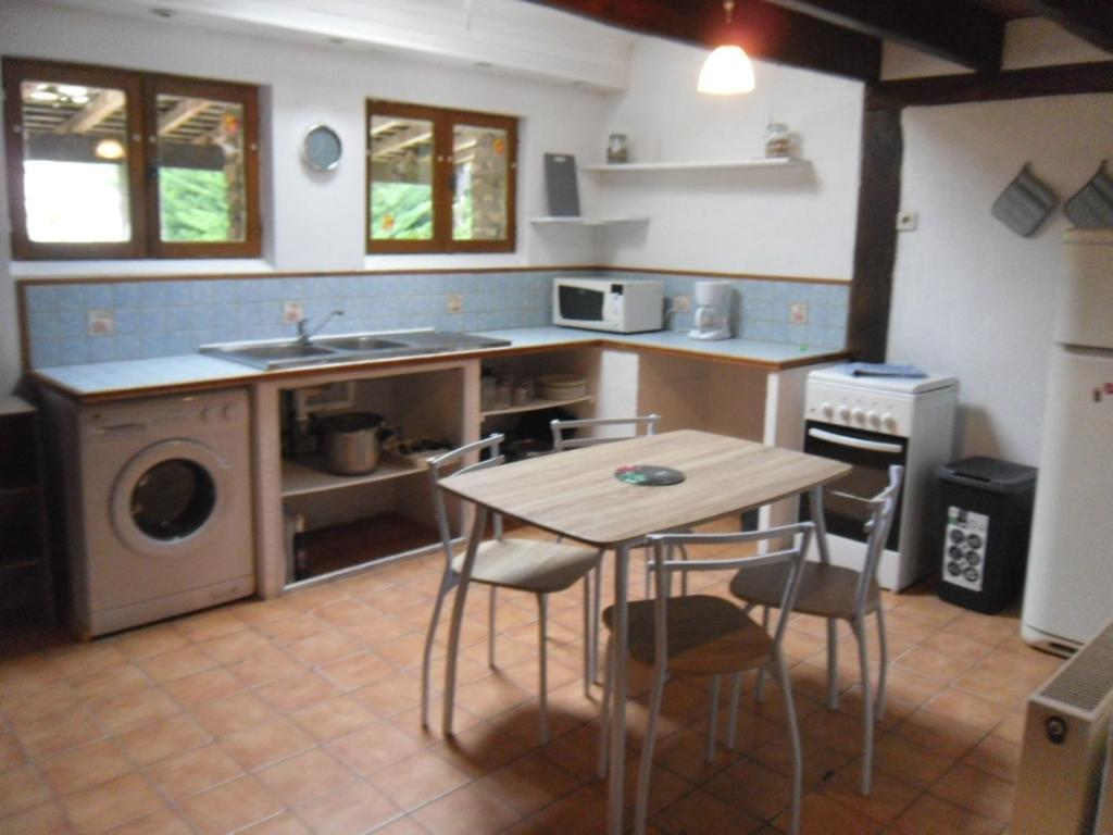 La Mini Ferme De Maelou Villa Sermaises Luaran gambar