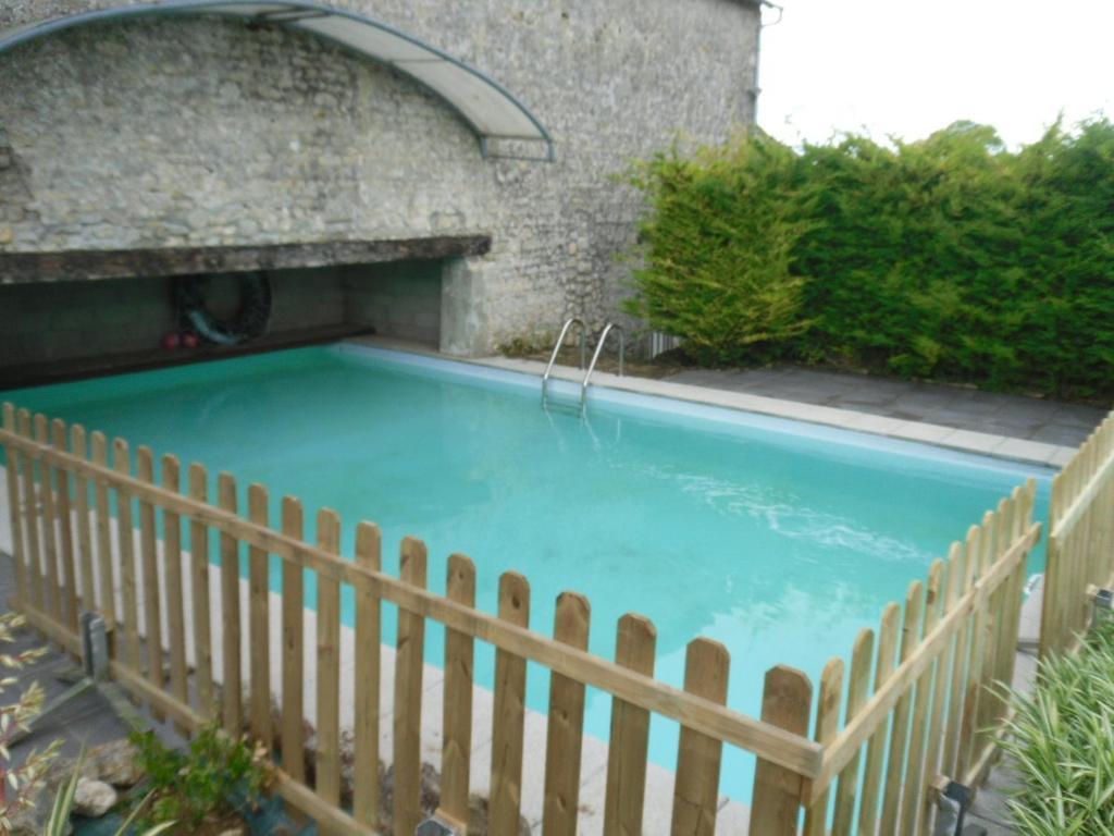 La Mini Ferme De Maelou Villa Sermaises Luaran gambar